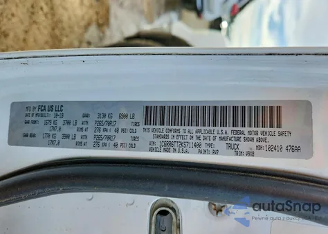 2019 Ram 1500 Classic Slt z USA, uszkodzony, nr VIN 1C6RR6TT2KS711400